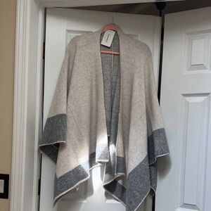Love Stitch Cozy Two-Tone Wrap Cardigan - Gray/Cream